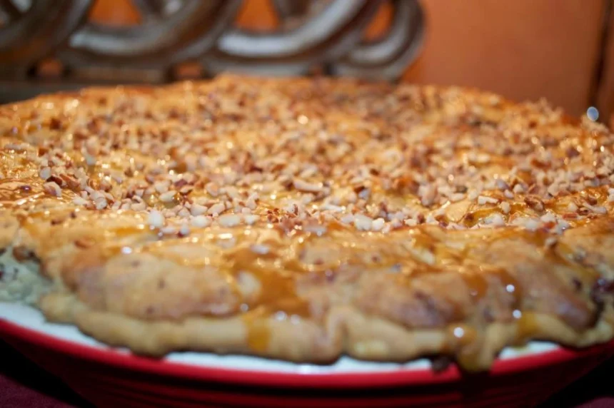 Pay de manzana con caramelo