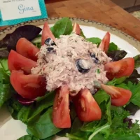 Ensalada Mediterránea de Atún 30 Ensalada Mediterránea de Atún