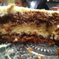 Pastel de Zanahoria Tropical con Pay de queso