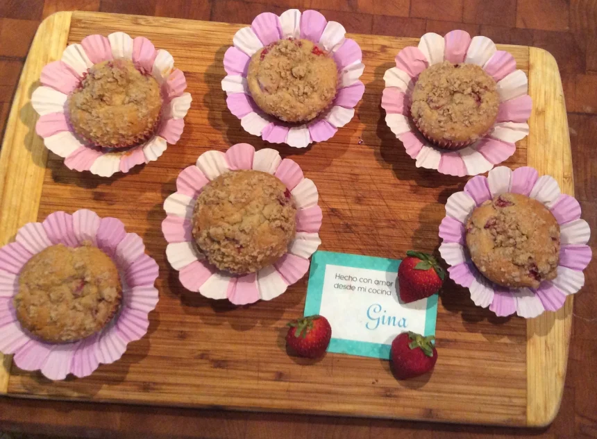 Muffins de Fresa, Platano rellenos de Queso