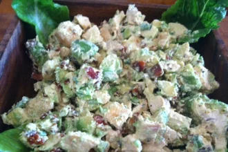 Fettucini Alfredo con camarones