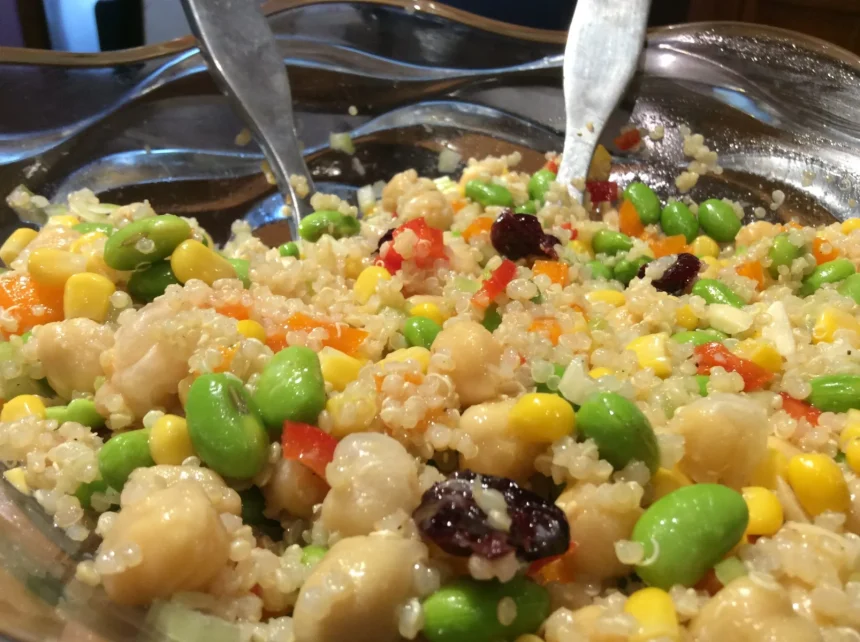 Ensalada de Quinoa y Edamame