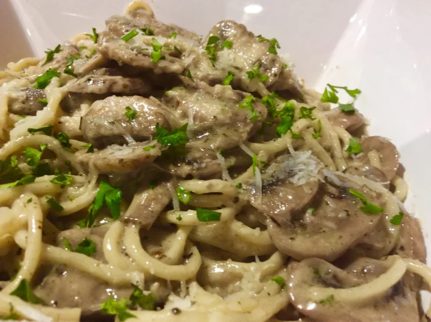 Espagueti con champiñones