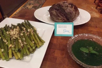 Pierna de cordero deshuesada y jalea de menta