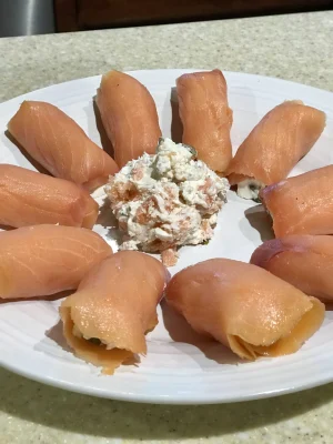 Rollitos de Salmón Ahumado 8 Rollitos de Salmón Ahumado