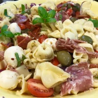 Ensalada Italiana de Tortellini