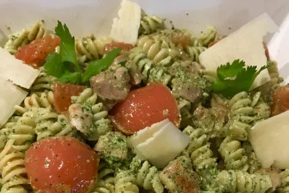 Ensalada de pasta con pesto de cilantro 36 Ensalada de pasta con pesto de cilantro