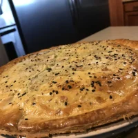 Quiche de Salmón con Queso Feta