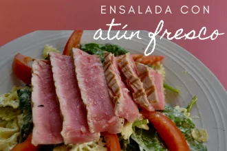 Ensalada con atún fresco