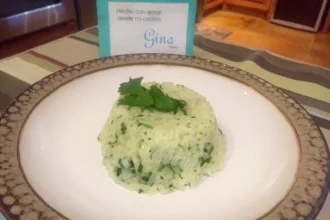 Arroz al cilantro con limon