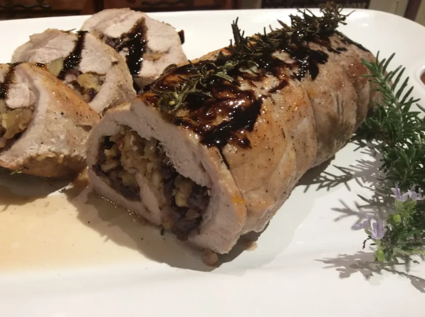 Lomo de Puerco relleno de Manzana y Arándanos