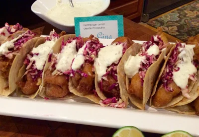 Tacos de pescado 2 Tacos de pescado