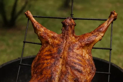 Cabrito al Pastor Estilo Nuevo León – receta tradicional mexicana preparada por Gina Whitley