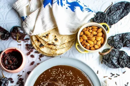 Mole Negro (Oaxaca) – receta tradicional mexicana preparada por Gina Whitley