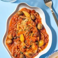 Pescado a la Veracruzana (Veracruz) – receta tradicional mexicana preparada por Gina Whitley