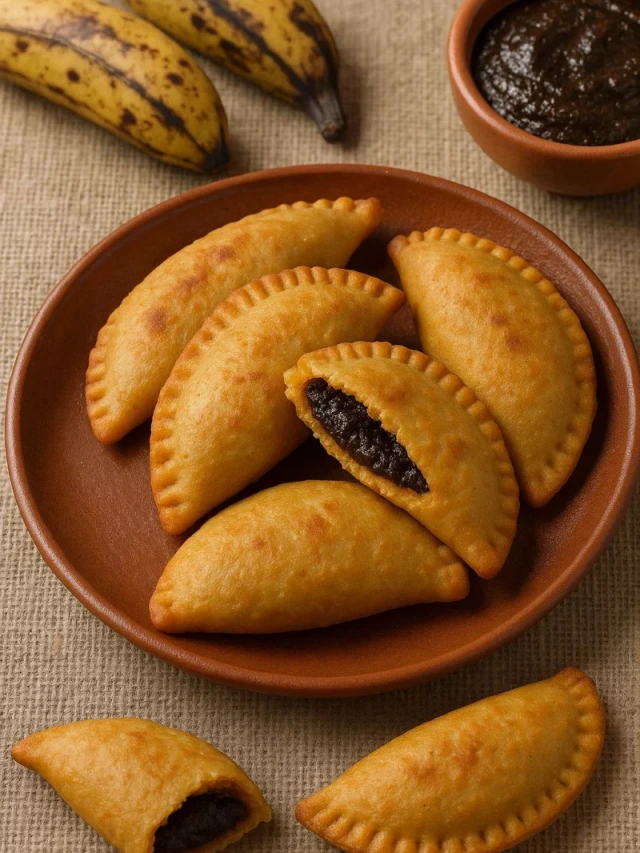 Empanaditas de Mole Negro