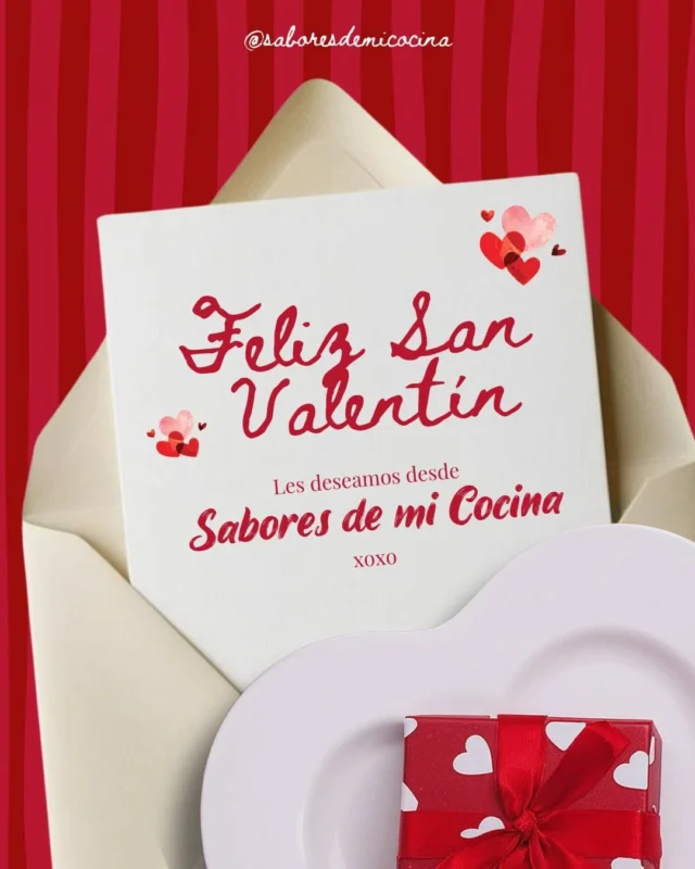 ¡Feliz San Valentín de parte de toda la familia de Sabores de mi Cocina! ❤️✨Cocinar es la forma más pura de decir "te quiero". Gracias por permitirnos entrar en sus hogares y ser parte de sus mesas durante estos 14 días de recetas y momentos especiales. 🥂🍽️Hoy celebramos el amor en todas sus formas: con amigos, con pareja o ese amor propio que empieza con un plato delicioso hecho por ti. 💬 ¿Cuál de las recetas de nuestros menús especiales de San Valentín fueron tus favoritas? ¡Te leemos con mucho amor! 👇